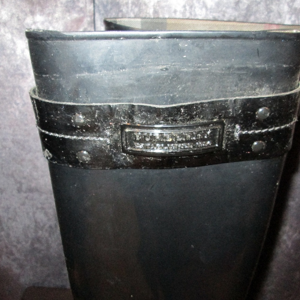 RARE Black Burberry Heeled Rain Boots 38/7 - Picture 4 of 5